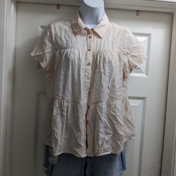 Can't read it blouse - Picture 1 of 7